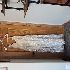 Maxi length dress